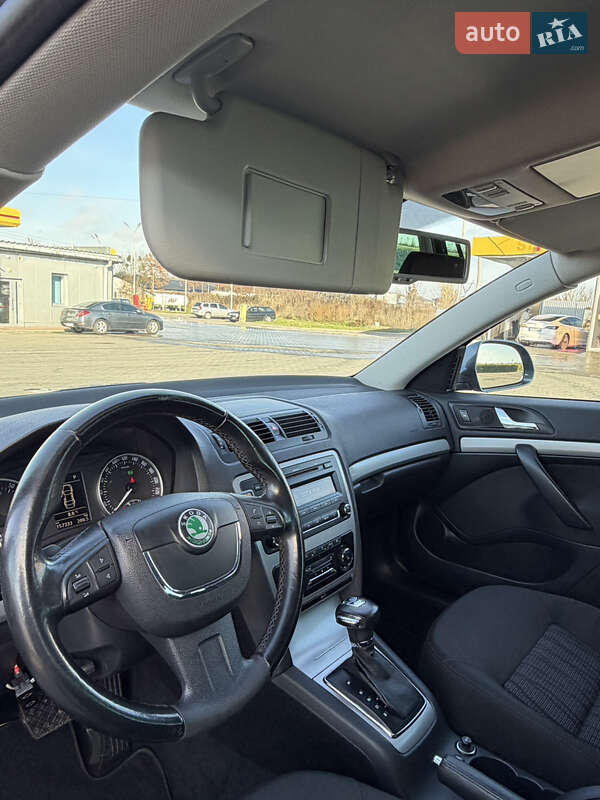 Универсал Skoda Octavia 2010 в Луцке
