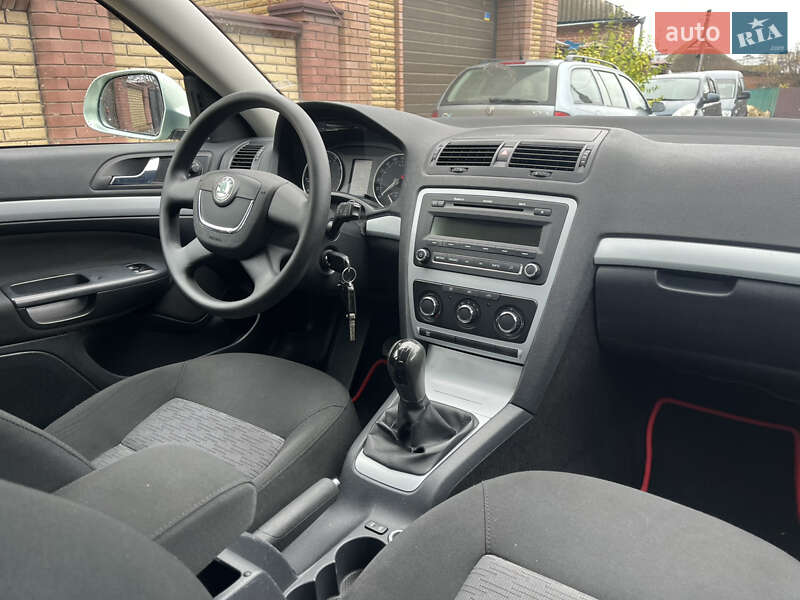 Лифтбек Skoda Octavia 2009 в Ахтырке фото 61 Лифтбек Skoda Octavia 2009 в Ахтырке
