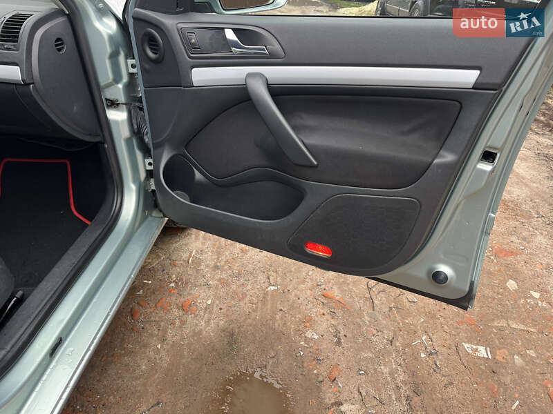 Лифтбек Skoda Octavia 2009 в Ахтырке фото 69 Лифтбек Skoda Octavia 2009 в Ахтырке