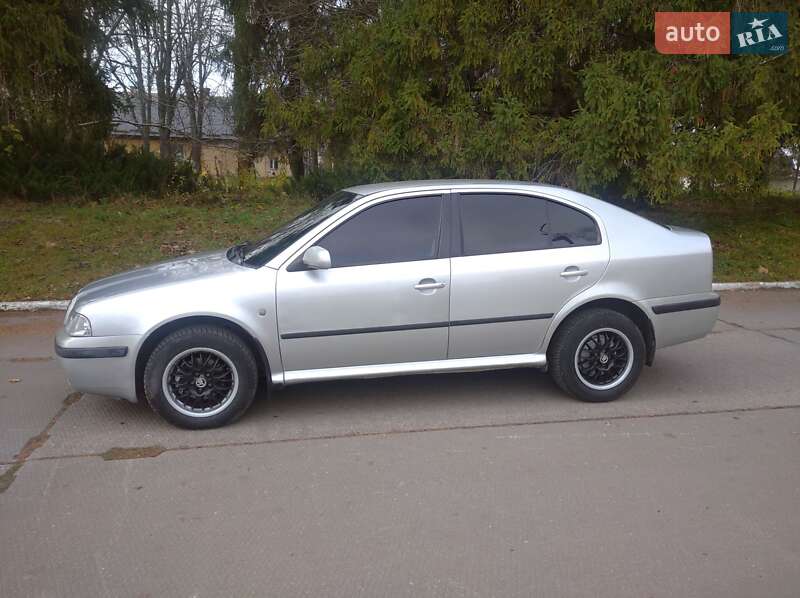 Лифтбек Skoda Octavia 2006 в Остроге фото 8 Лифтбек Skoda Octavia 2006 в Остроге