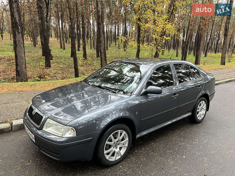 Лифтбек Skoda Octavia 2006 в Черкассах