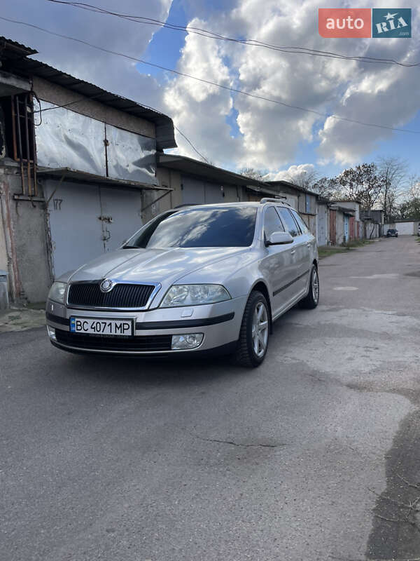 Универсал Skoda Octavia 2006 в Одессе