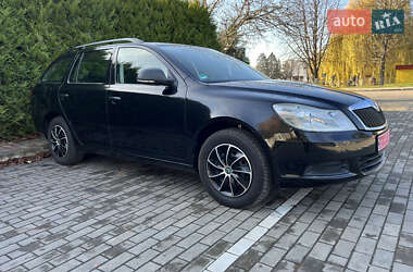 Універсал Skoda Octavia 2010 в Луцьку