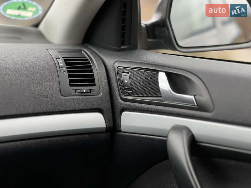 Универсал Skoda Octavia 2009 в Перечине