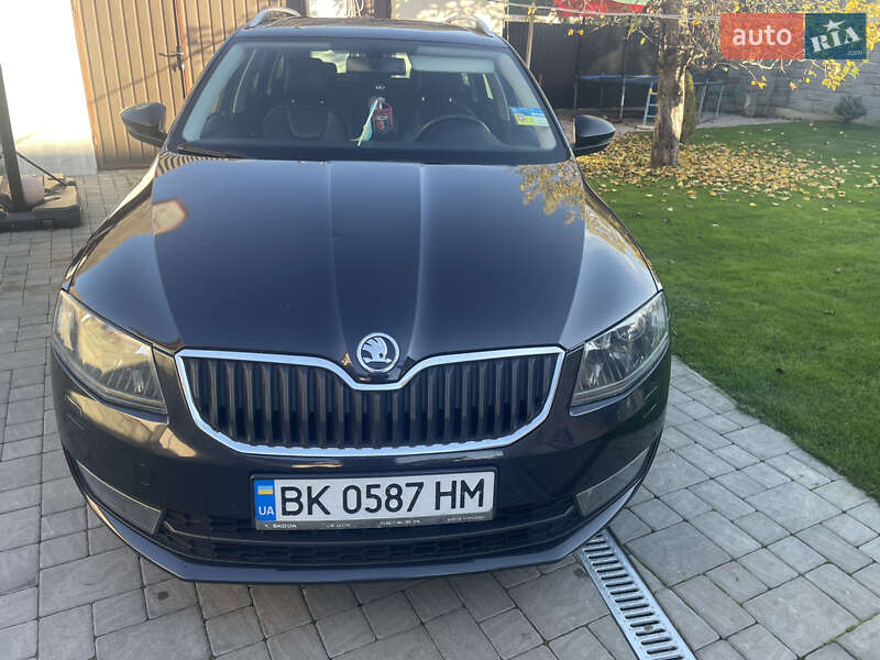 Універсал Skoda Octavia 2015 в Рівному фото Універсал Skoda Octavia 2015 в Рівному