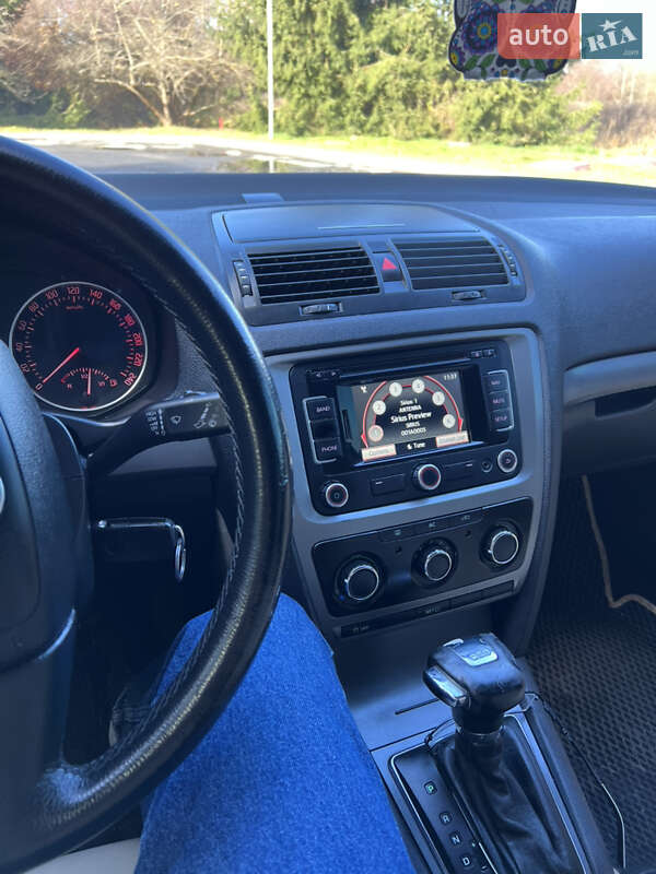 Универсал Skoda Octavia 2010 в Стрые