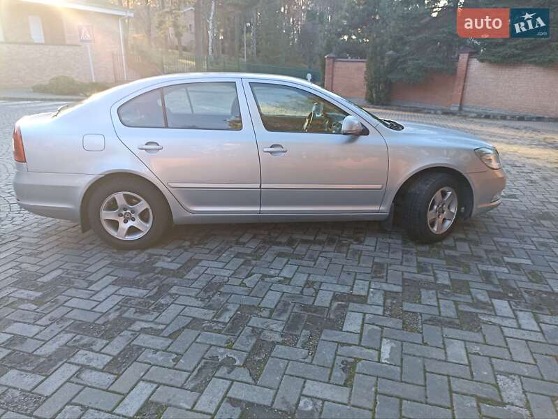 Лифтбек Skoda Octavia 2012 в Львове