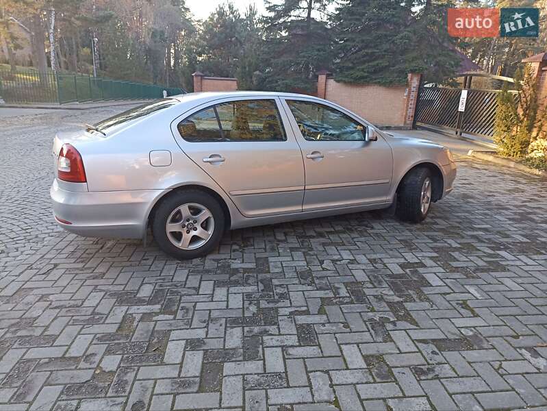 Лифтбек Skoda Octavia 2012 в Львове