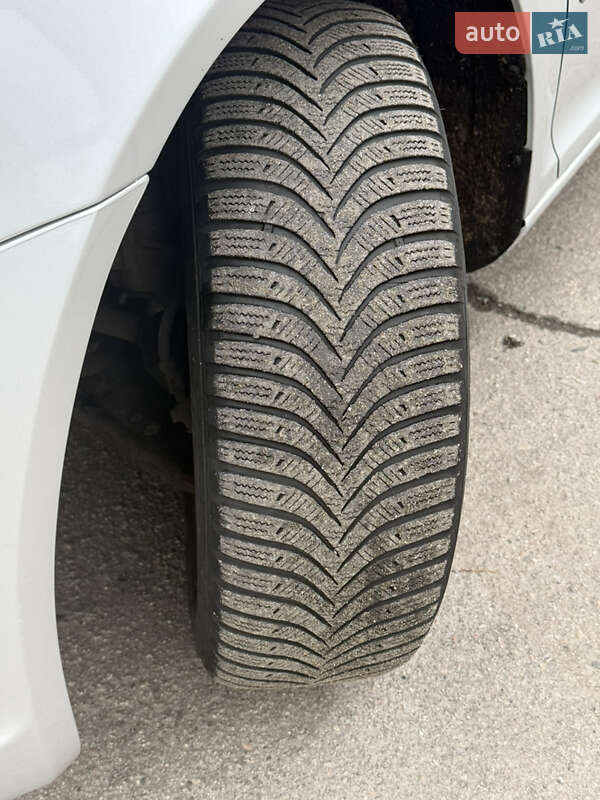 Универсал Skoda Octavia 2013 в Лубнах