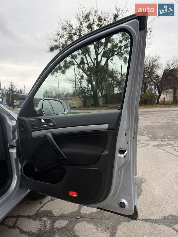 Универсал Skoda Octavia 2013 в Лубнах