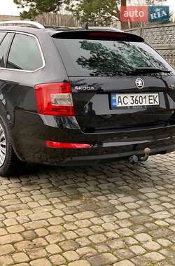 Универсал Skoda Octavia 2016 в Любомле