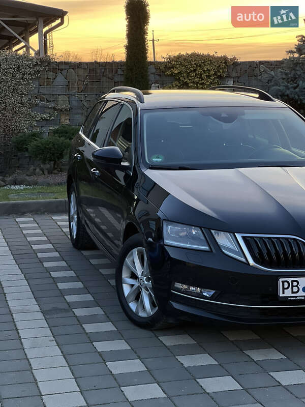 Универсал Skoda Octavia 2018 в Стрые