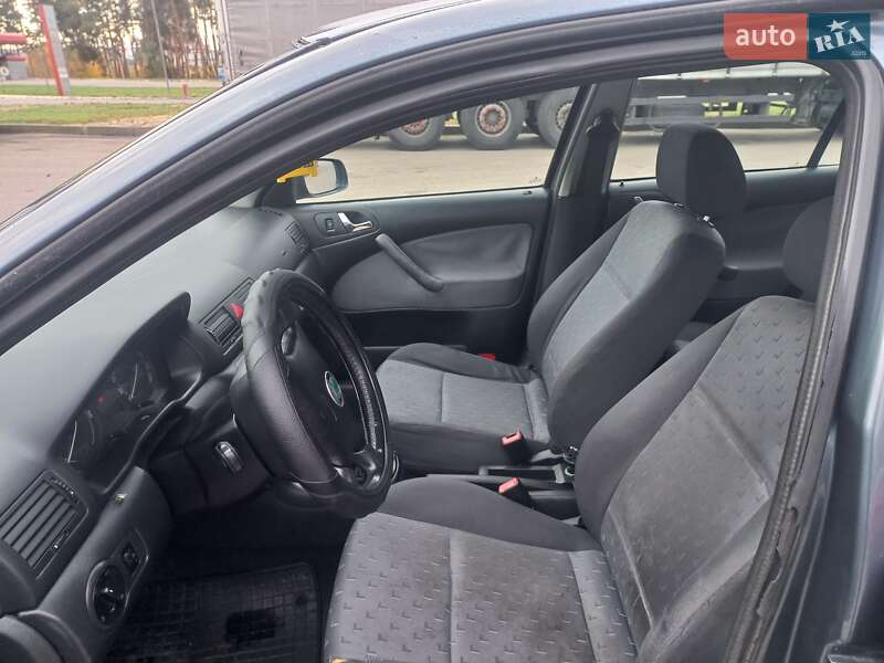 Лифтбек Skoda Octavia 2005 в Сумах