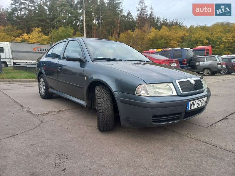 Лифтбек Skoda Octavia 2005 в Сумах