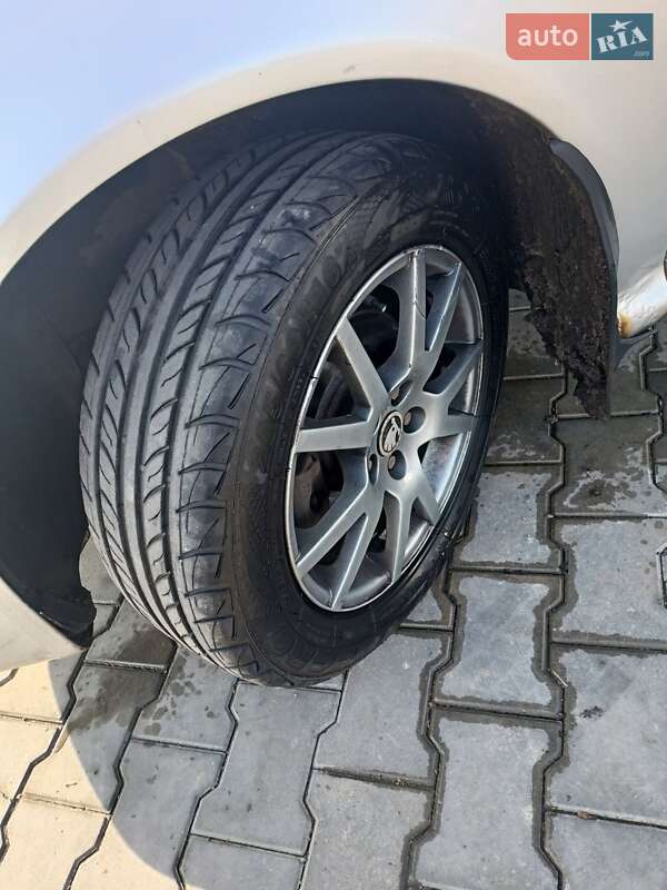 Лифтбек Skoda Octavia 2003 в Полтаве фото 6 Лифтбек Skoda Octavia 2003 в Полтаве