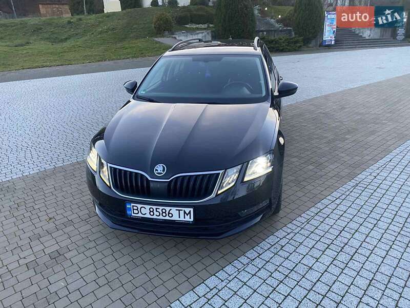 Универсал Skoda Octavia 2019 в Львове