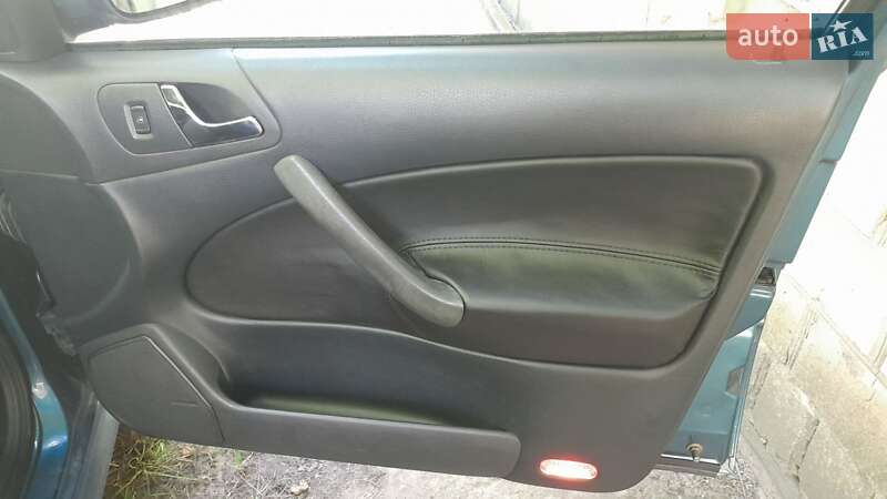 Лифтбек Skoda Octavia 2003 в Киеве