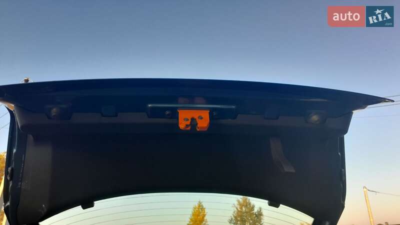 Лифтбек Skoda Octavia 2003 в Киеве