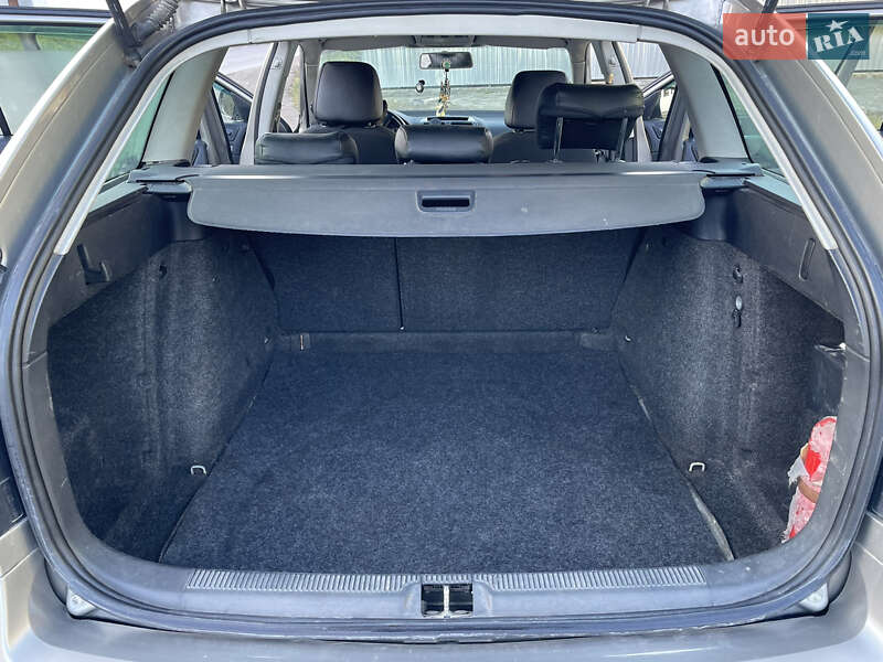 Универсал Skoda Octavia 2010 в Турке фото 44 Универсал Skoda Octavia 2010 в Турке