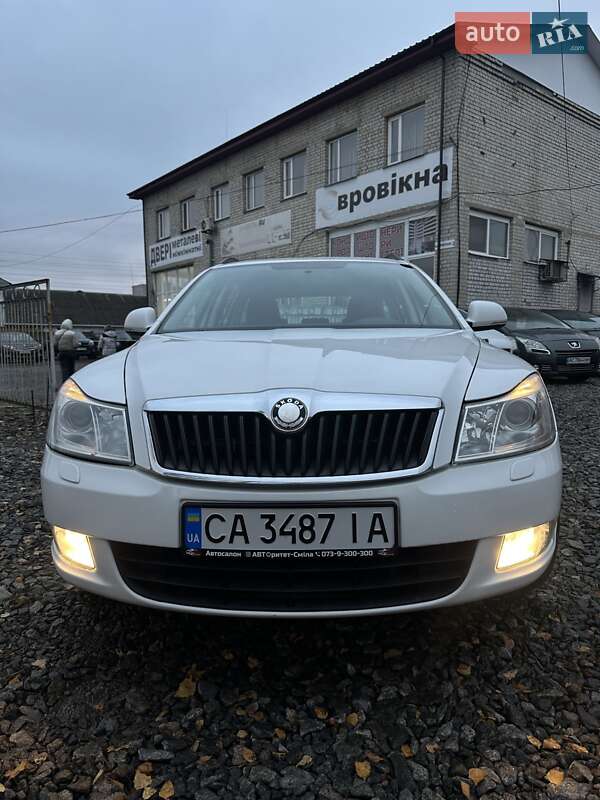 Универсал Skoda Octavia 2011 в Смеле фото 5 Универсал Skoda Octavia 2011 в Смеле