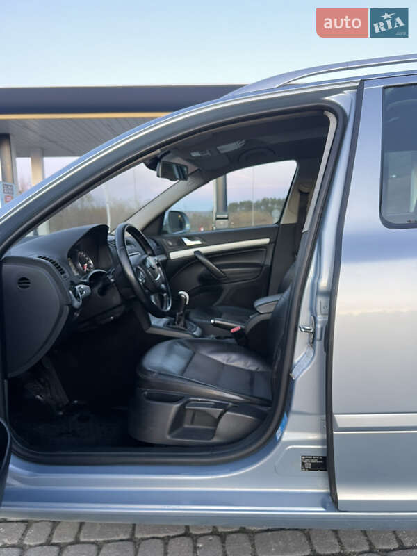 Универсал Skoda Octavia 2010 в Львове