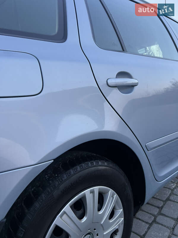 Универсал Skoda Octavia 2010 в Львове