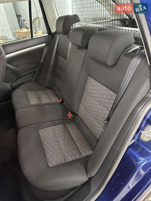 Универсал Skoda Octavia 2013 в Кременце фото 30 Универсал Skoda Octavia 2013 в Кременце