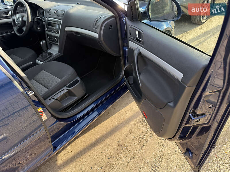Универсал Skoda Octavia 2013 в Кременце фото 63 Универсал Skoda Octavia 2013 в Кременце