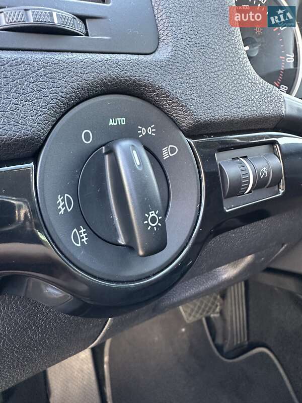 Универсал Skoda Octavia 2009 в Киеве фото 22 Универсал Skoda Octavia 2009 в Киеве