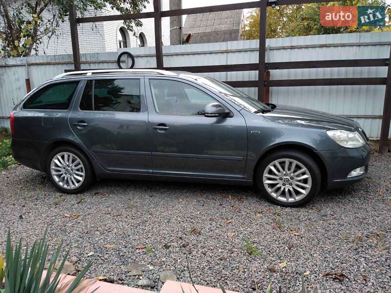 Универсал Skoda Octavia 2009 в Киеве фото 2 Универсал Skoda Octavia 2009 в Киеве
