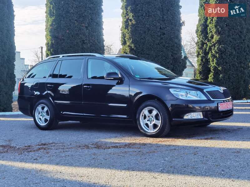 Универсал Skoda Octavia 2011 в Дубно фото 4 Универсал Skoda Octavia 2011 в Дубно