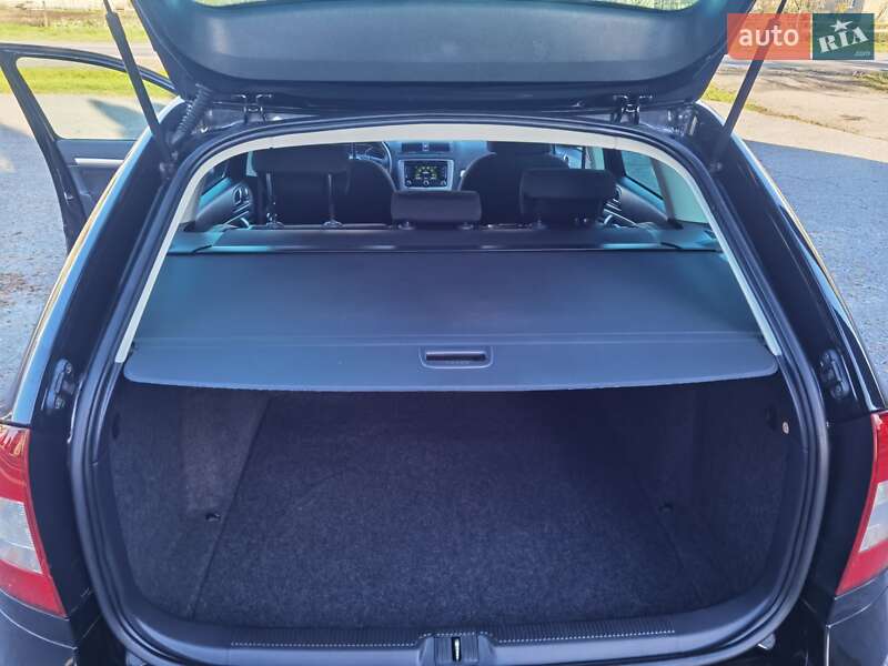 Универсал Skoda Octavia 2011 в Дубно фото 25 Универсал Skoda Octavia 2011 в Дубно