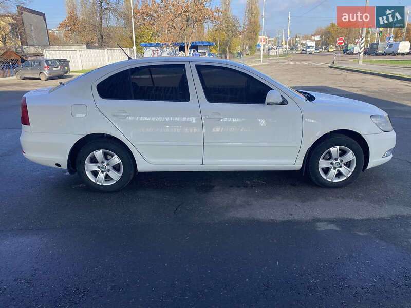 Лифтбек Skoda Octavia 2011 в Николаеве фото 5 Лифтбек Skoda Octavia 2011 в Николаеве
