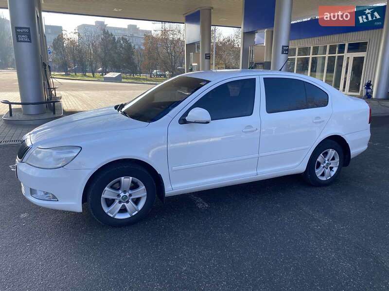 Лифтбек Skoda Octavia 2011 в Николаеве фото 14 Лифтбек Skoda Octavia 2011 в Николаеве