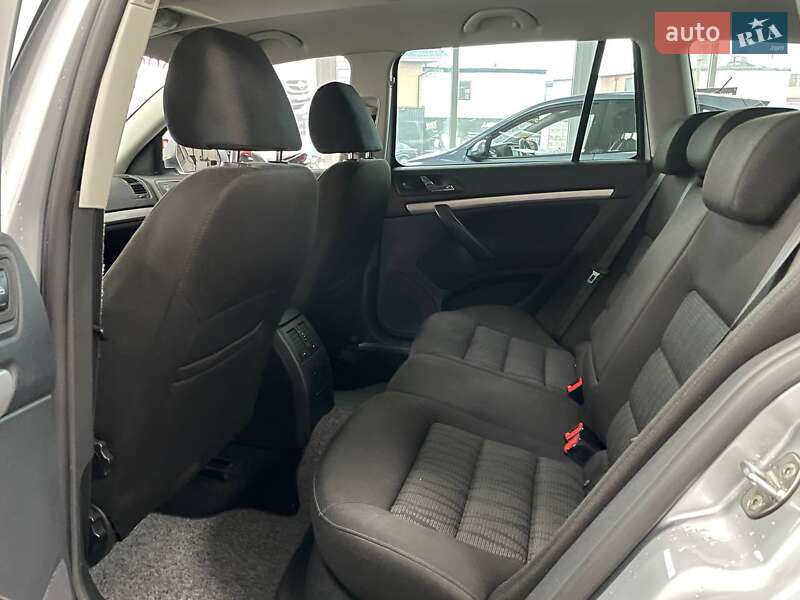 Универсал Skoda Octavia 2011 в Киеве фото 29 Универсал Skoda Octavia 2011 в Киеве