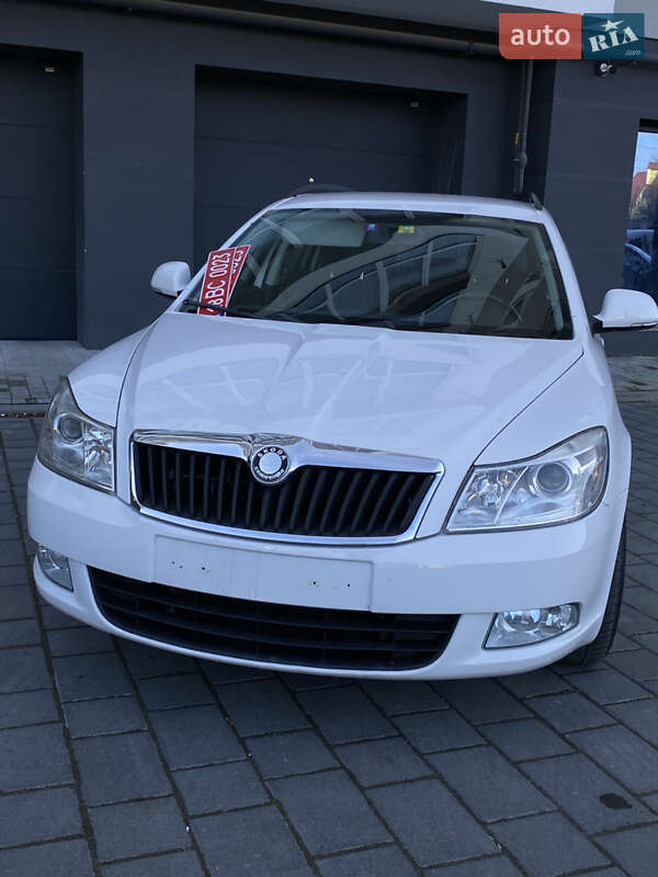 Универсал Skoda Octavia 2010 в Дрогобыче фото 4 Универсал Skoda Octavia 2010 в Дрогобыче