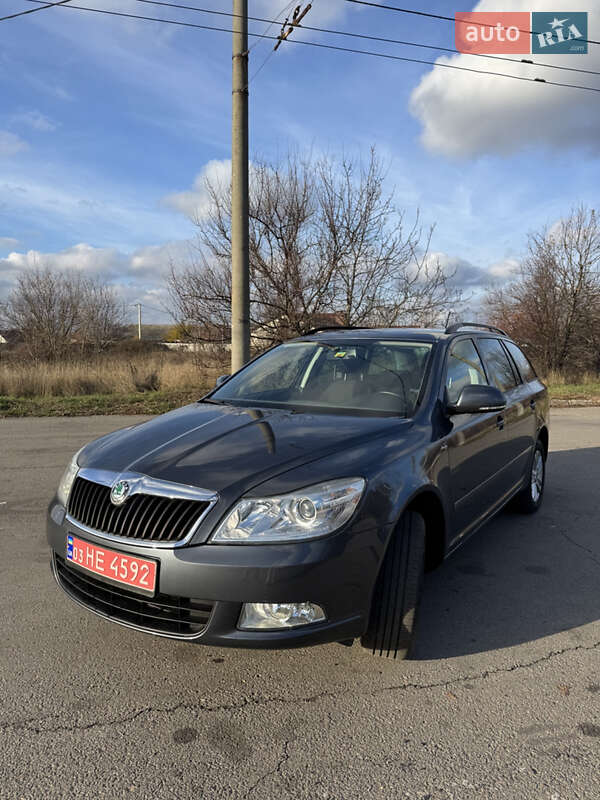 Універсал Skoda Octavia 2011 в Полтаві фото 4 Універсал Skoda Octavia 2011 в Полтаві