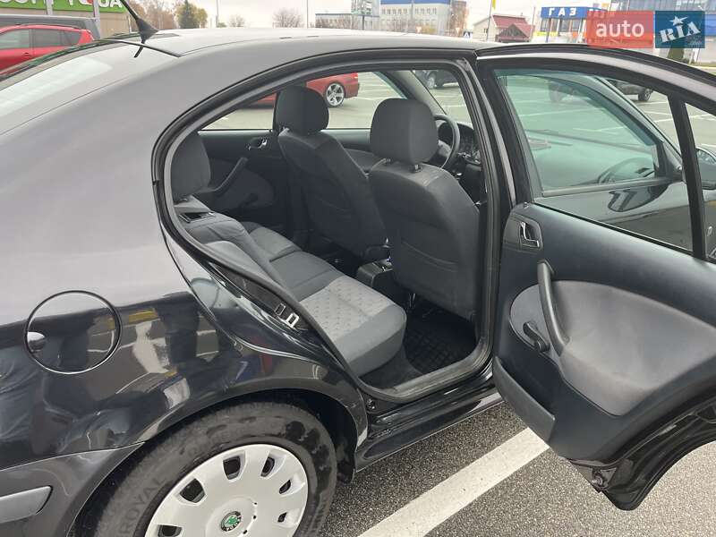 Лифтбек Skoda Octavia 2010 в Борисполе