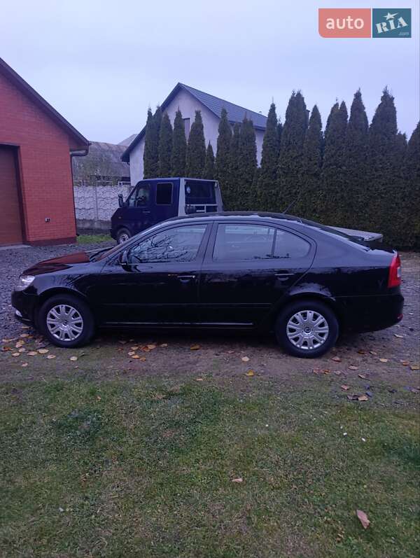 Лифтбек Skoda Octavia 2010 в Луцке фото 5 Лифтбек Skoda Octavia 2010 в Луцке