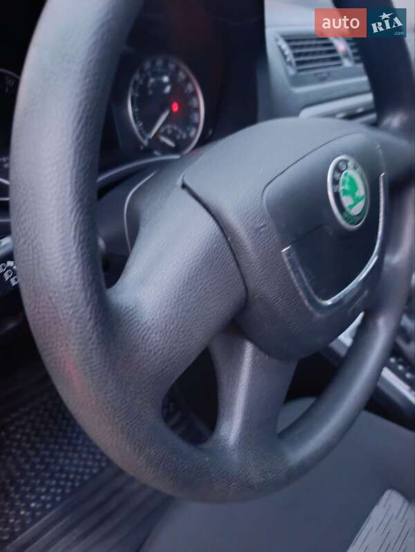 Лифтбек Skoda Octavia 2010 в Луцке фото 59 Лифтбек Skoda Octavia 2010 в Луцке