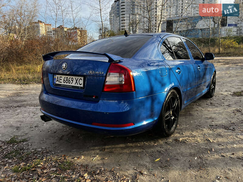 Лифтбек Skoda Octavia 2011 в Киеве