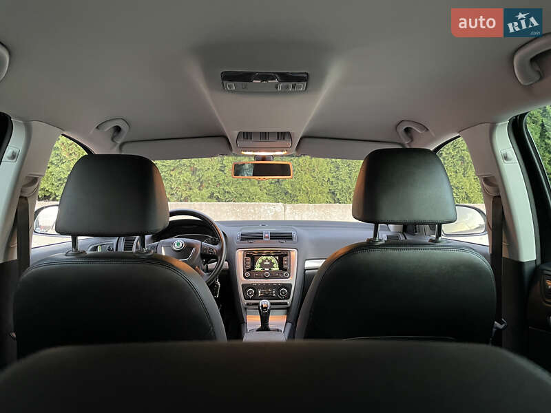 Універсал Skoda Octavia 2012 в Рівному