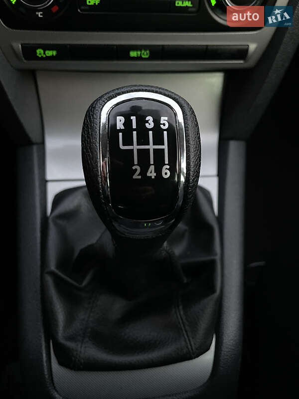 Універсал Skoda Octavia 2012 в Рівному