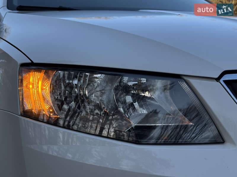 Ліфтбек Skoda Octavia 2016 в Дрогобичі