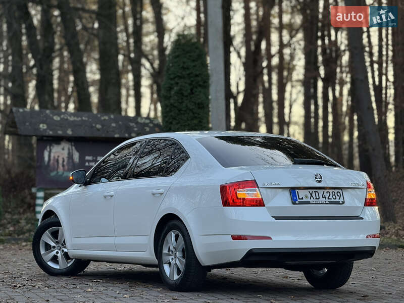 Ліфтбек Skoda Octavia 2016 в Дрогобичі