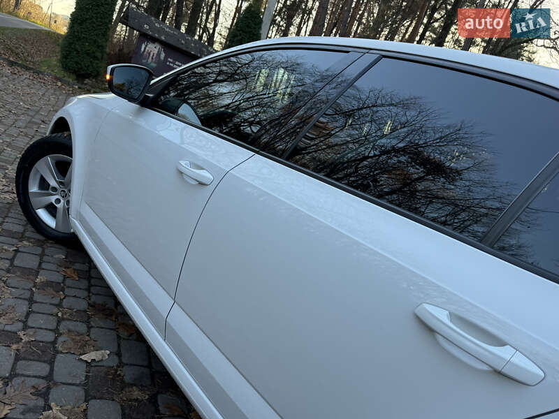 Ліфтбек Skoda Octavia 2016 в Дрогобичі