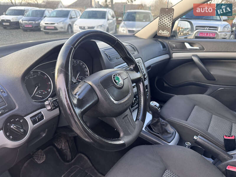 Универсал Skoda Octavia 2010 в Звенигородке фото 47 Универсал Skoda Octavia 2010 в Звенигородке