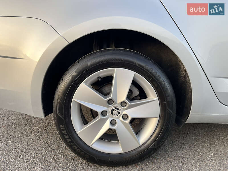 Лифтбек Skoda Octavia 2017 в Львове фото 22 Лифтбек Skoda Octavia 2017 в Львове