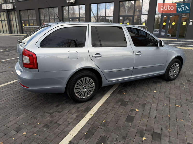 Универсал Skoda Octavia 2010 в Полтаве фото 37 Универсал Skoda Octavia 2010 в Полтаве
