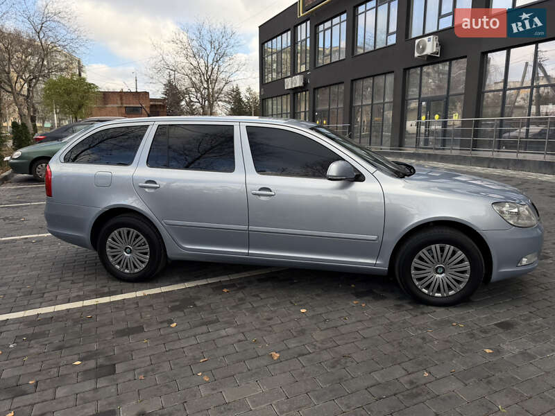 Универсал Skoda Octavia 2010 в Полтаве фото 42 Универсал Skoda Octavia 2010 в Полтаве